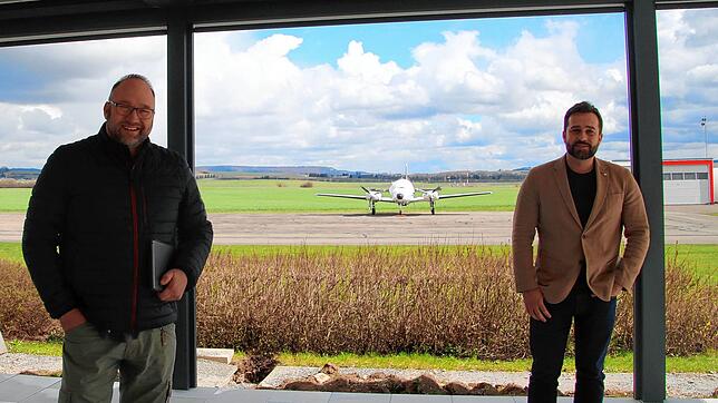 Sie wollen dem Concorde einen Höhenflug verleihen (von links): Küchenchef Pascal Marquardt und Daniel Repp von Immo Pro Invest.