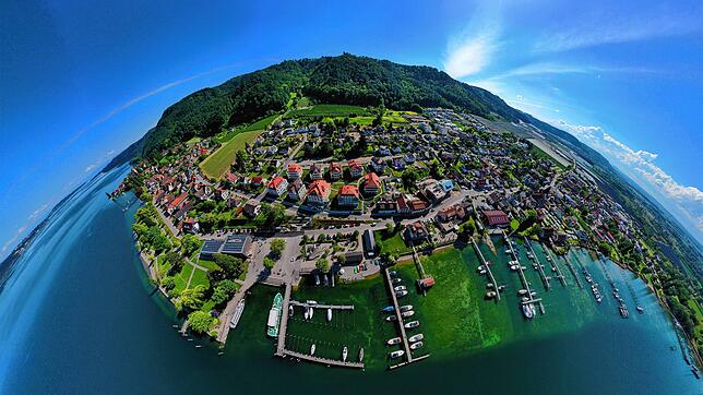 Ein Bild aus Bodman 360Grad. Es zeigt den Hafenbereich.