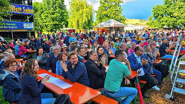 Bild : Die schönsten Bilder von der Eröffnung des 45. Salemer Schlossseefest