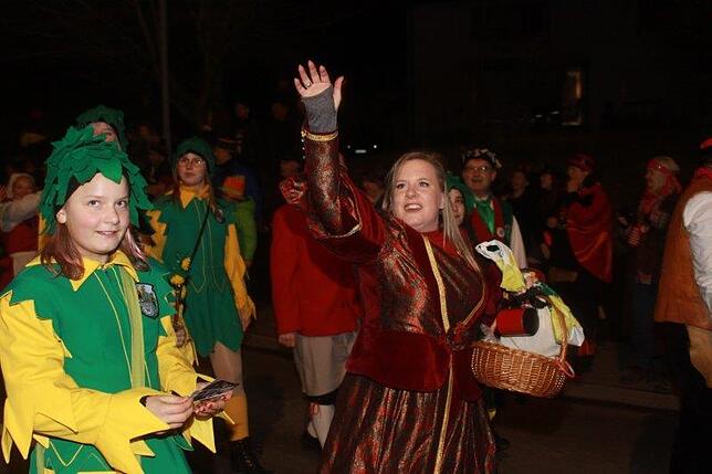 Bild 32: Bilder des große Narrentreffen der Kuhsattler in der Gemeinde Hohenfels &ndash; Teil 4