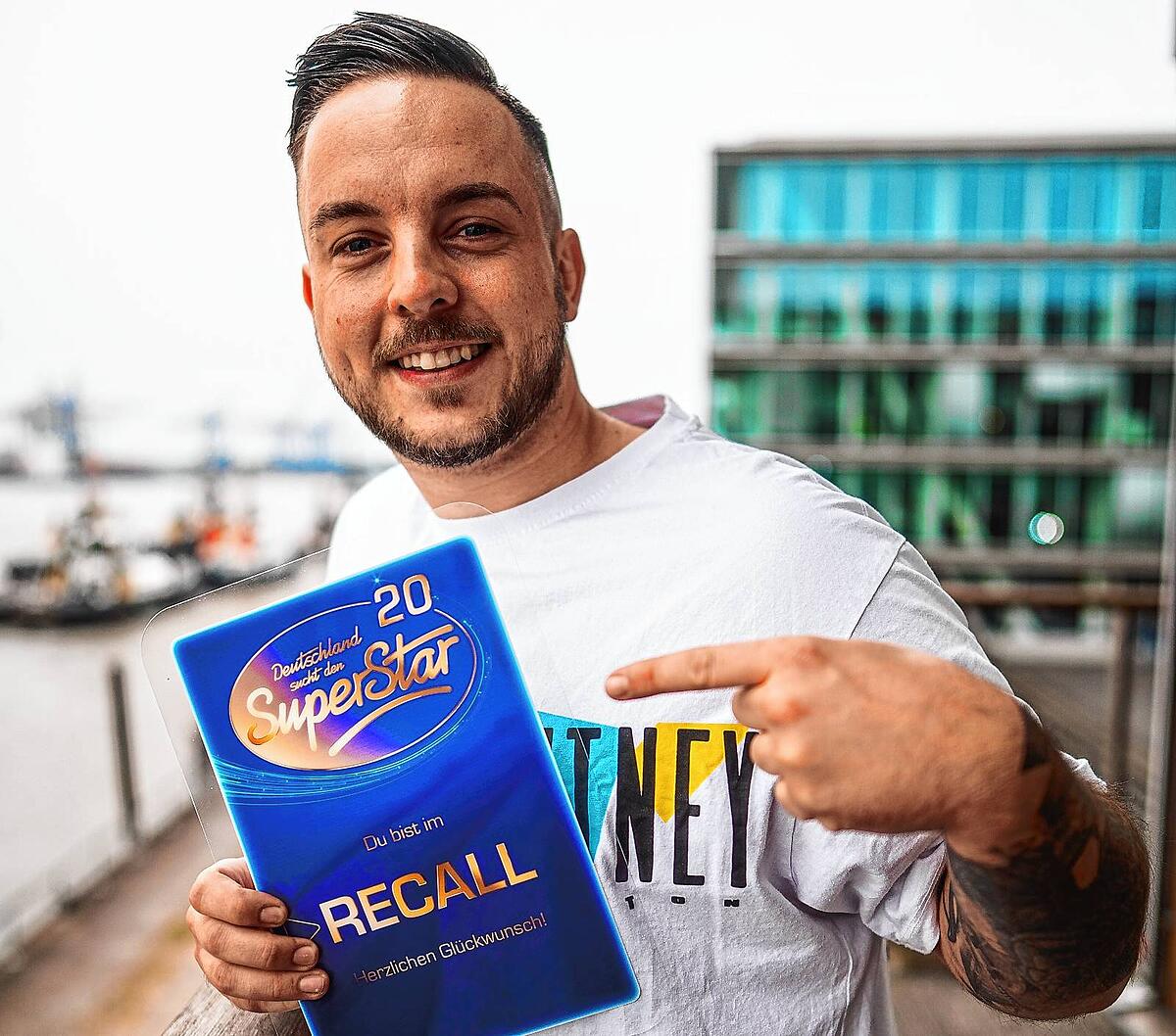 recall-baby-wie-sascha-wilhelm-seinen-ersten-tv-auftritt-bei-dsds