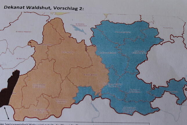 Das katholische Dekanat Waldshut könnte in Zukunft aus zwei riesigen Pfarreien bestehen.