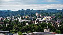 Idyllisch, lebendig und auch ganz schön teuer. Nach Plänen aus Stuttgart könnten die Mieten nicht nur in Konstanz, sondern beinahe im ...