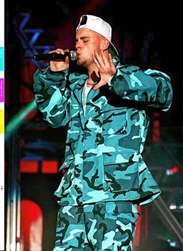 Die britische Boyband East 17 wurde im Jahr 1992 gegründet und hatte in den darauffolgenden Jahren eine Reihe von Hits in Großbritannien ...