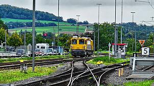 Am Bahnhof Waldshut ist am Dienstag ein Arbeitsfahrzeug von den Schienen gekommen. Daher war der Zugverkehr in Richtung Lauchringen ...