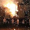 Funkenregen in der Bad Säckinger Altstadt: Der Böög brennt, die Fasnacht ist vorbei.
