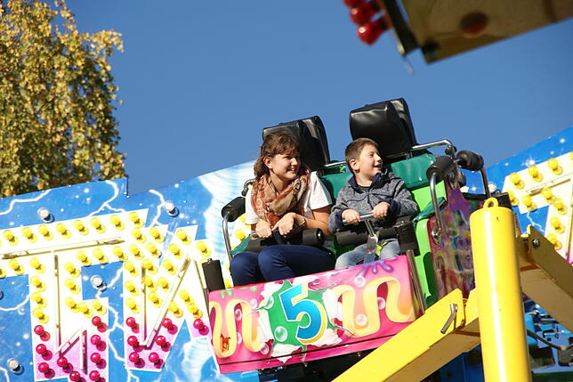 Bild 17: Bilder vom 728. Schätzele-Markt: Volksfestplatz, Food-Stände und Mittelstandskundgebung mit Jens Spahn