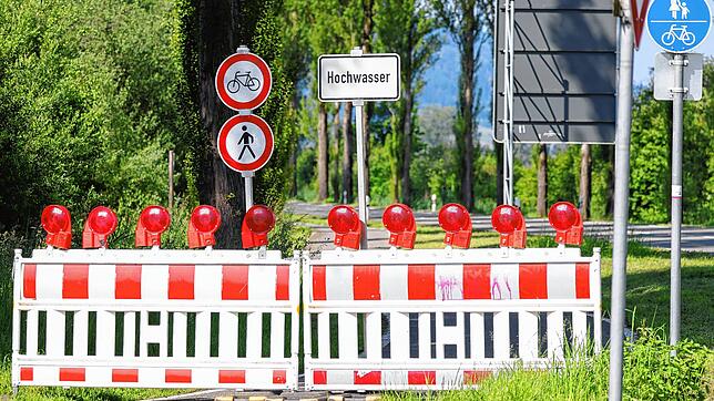 Kein Durchkommen mehr auch auf dem Radwegen neben der L193 von und nach Radolfzell.