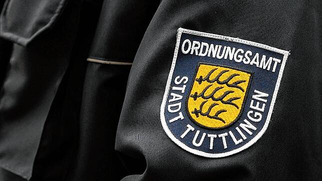 Der kommunale Ordnungsdienst der Stadt Tuttlingen ist durch die Corona-Pandemie stark gefordert. Im Landkreis liegt die ...