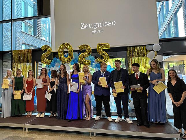 Gruppenfoto der Berufsfachschule Ernährung und Hauswirtschaft (2BFH)