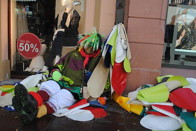 Bild 1: Trotz Sturm und Regen: So schön war die Närrische Gass' der Narro-Zunft Waldshut