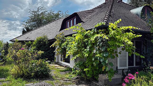 Das ehemalige Wohnhaus von Maler Bruno Epple. Inzwischen wurde es verkauft.