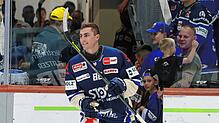 Freut sich trotz der prekären Personalsituation auf die Heimspiele: der Schwenninger Kyle Platzer. Los geht es am Donnerstag gegen die ...