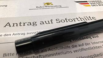 Antrag auf Soforthilfe ist der Antrag aus dem Frühjahr 2020 überschrieben. Das Foto entstand als Symbolbild.