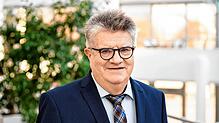 Der Oberbürgermeister von Bühl (Landkreis Rastatt), Hubert Schnurr.