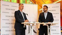 Joachim Burger (links) stellte sich im Video-Gespräch mit SÜDKURIER-Redaktionsleiter Markus Baier auch persönlichen Fragen.