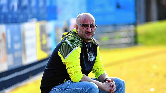 Cataldo Giuseppe Curia, der Trainer des SV Hölzlebruck,
