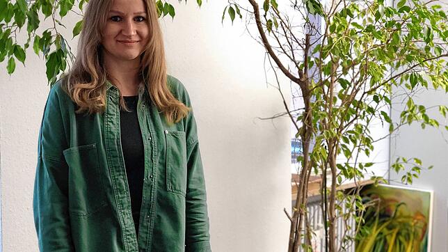 Die Engener Integrationsbeauftragte Lisa Hensler freut sich, mit dem Preisgeld aus dem Wettbewerb „Meine.Deine.Eine Welt.“ ...
