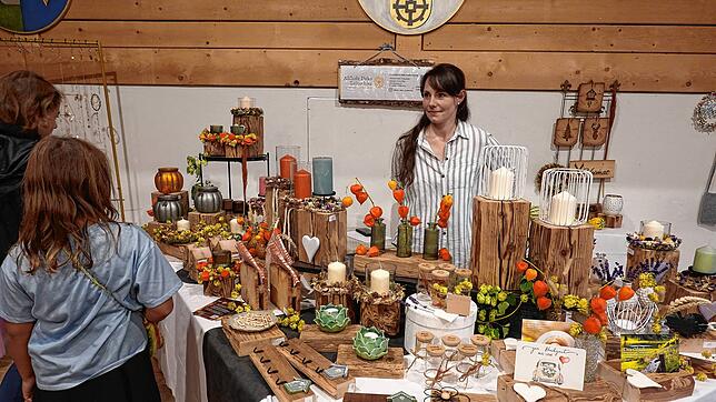 Bild : Kleiner Markt – großes Flair: So schön war es auf dem Dorfmarkt der Frauengemeinschaft Strittmatt