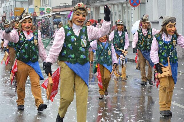 Bild 8: Bilder vom Narrensprung beim Ringtreffen des Alemannischen Narrenrings (Teil 2)