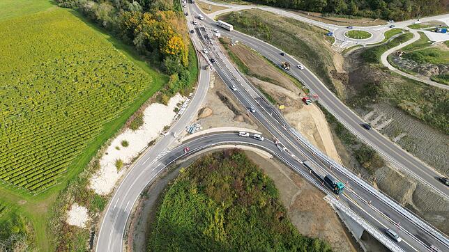 Die Abfahrt B31 Nußdorf wird am Freitag und Samstag gesperrt, informiert die Stadt Überlingen.