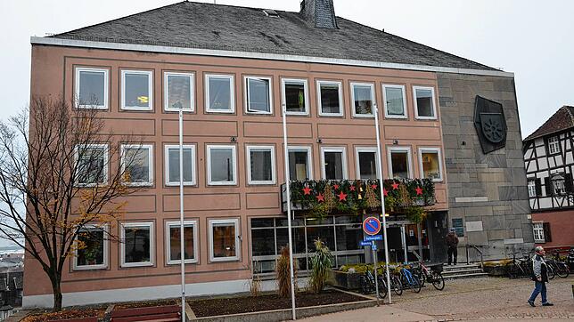 Das Gebäude bekommt eine neue Klinkerfassade, die ursprüngliche Schiefereindeckung auf dem Dach wird das Markdorfer Rathaus aber behalten.