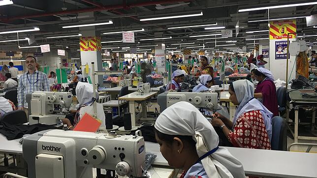 Die Textilindustrie ist der dominierende Wirtschaftssektor in Bangladesch.