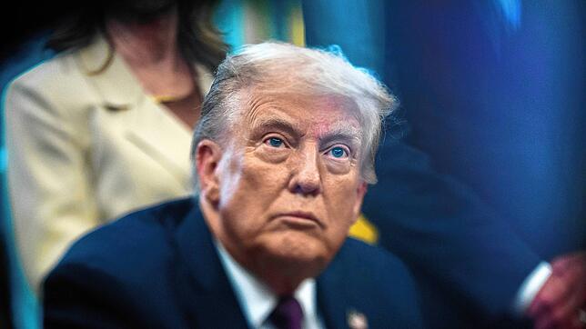 Bild : Trump kündigt Milliarden-Klage gegen „New York Times“ an