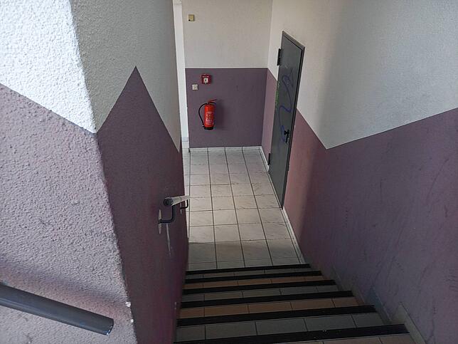 Für gesunde Menschen kein Problem. Doch wer nicht mehr gut zu Fuß ist, für den können die Treppen zu einem schwer überwindbaren ...