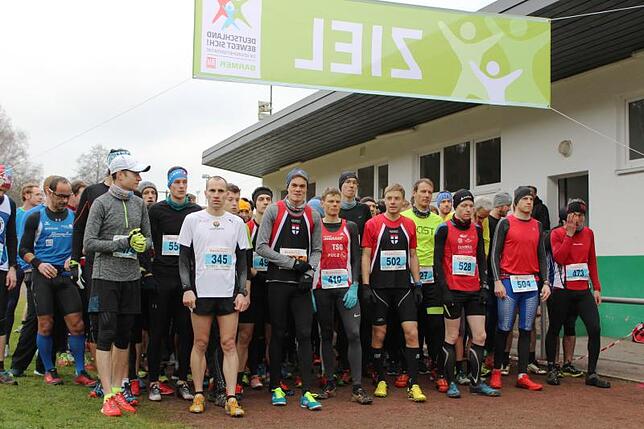 Der Hauptlauf war gut besetzt. Mitfavorit Floran Röser fehlte allerdings, was seinen Konkurrenten die Chance gab, die ersten Plätze der ...