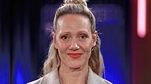 Schauspielerin Anna Schudt im Studio der WDR-Talkshow „Kölner Treff“.
