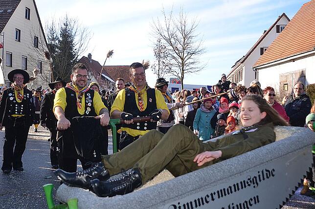 Bild 23: Bilder vom Narrenumzug in Weigheim 2019