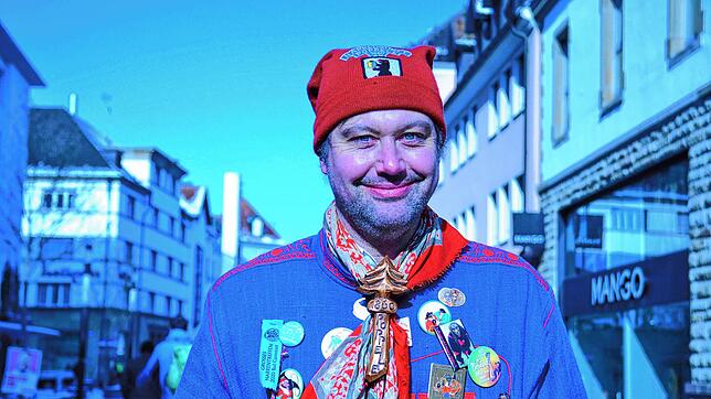 Jürgen Schrotter von der Poppele-Zunft ist auch dieses Jahr im Häs unterwegs.