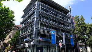 Wird künftig von Tettnang aus gesteuert: der Hauptsitz der Volksbank Konstanz mit Geschäftsgebiet bis Radolfzell, Höri, Steißlingen, ...