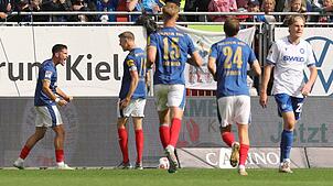 Bejubelte seine starke Aktion zum Führungstreffer: Kiels Adrian Kapralik