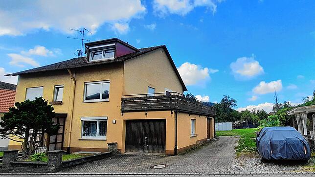 Im Garten hinter der Haldenhofstraße 11 sollen voraussichtlich Containermodule zur Unterbringung von Flüchtlingen aufgestellt werden. ...