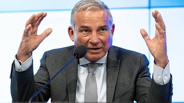 Thomas Strobl (CDU), Innenminister von Baden-Württemberg, bei einer Pressekonferenz.