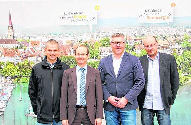 Sie wehren sich als Vertreter der IG Hegauwind gegen die Vorwürfe von Bürgerinitiativen: (von links) Axel Blüthgen (Gemeindewerke ...