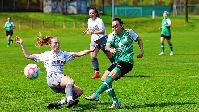 Bild : Unsere Bildergalerie der Bezirksliga-Partie zwischen Nordstern Radolfzell und der SG Sipplingen