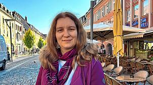 Veronika Maier hat selbst einen dubiosen Anruf rund um Pflege-Angebote erhalten. Die IT-Expertin möchte andere Menschen aufmerksam ...