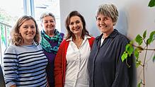 Haben durch den Welcome Center gute Verbindungen aufgebaut (von links): Ekatirina Schaz (Diakonie), die beiden ukrainischen ...