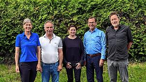 (Archivbild) Ein Bild aus besseren Zeiten: Die bisherige FDP-Kreistagsfraktion mit (von links) Ann-Veruschka Jurisch, Stefan Schmidt, ...