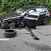 Bei der Frontalkollision wurde eine Autofahrerin leicht verletzt.
