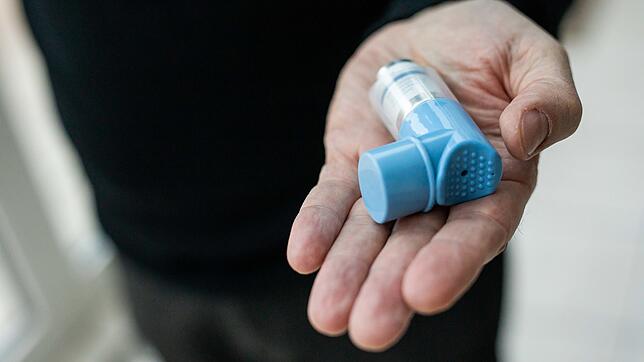 Asthma-Spray Experten beurteilen die Ergebnisse einer aktuellen Studie zur Einnahme eines Asthma-Sprays bei Covid-19 als vielversprechend.