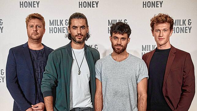 Die Schauspieler Nils Dörgeloh (von links), Nik Xhelilaj, Deniz Arora und Artjom Gilz sind die Hauptdarsteller der Vox-Eigenproduktion ...