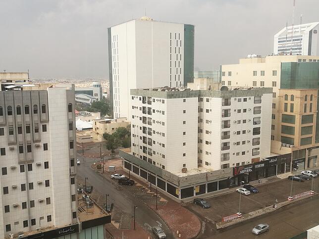 Neben vielen modernen Hochhäusern gibt es in Riad auch viele ältere Wohngebiete.