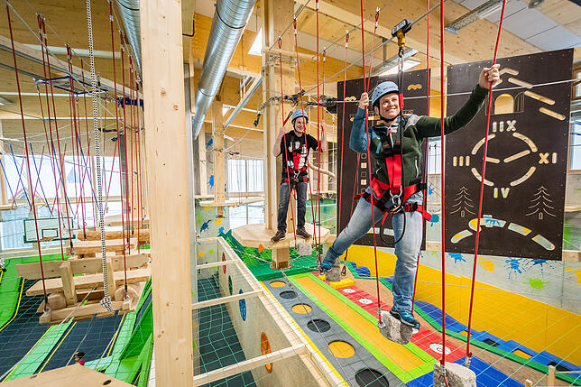 Die &bdquo;Fundorena&ldquo; Feldberg hat unter anderem einen Indoor-Hochseilpark zu bieten.
