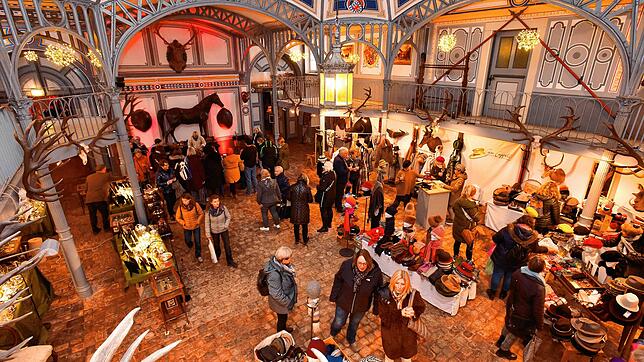 Bild : Stimmungsvolle Fürstenberg-Weihnachtswelt im Donaueschinger Marstall