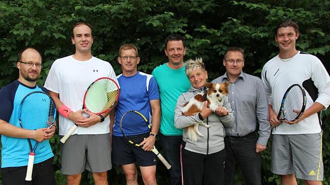 Sie freuen sich auf den Hegau Cup am kommenden Wochenende und haben im Vorfeld viel organisiert. Von links: Daniel Weber, Cedric Baur, ...