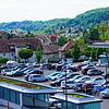 Gut belegt wie zu Zeiten vor der Pandemie zeigt sich beispielsweise wieder der Kaufland-Parkplatz in Waldshut, hier fotografiert am ...